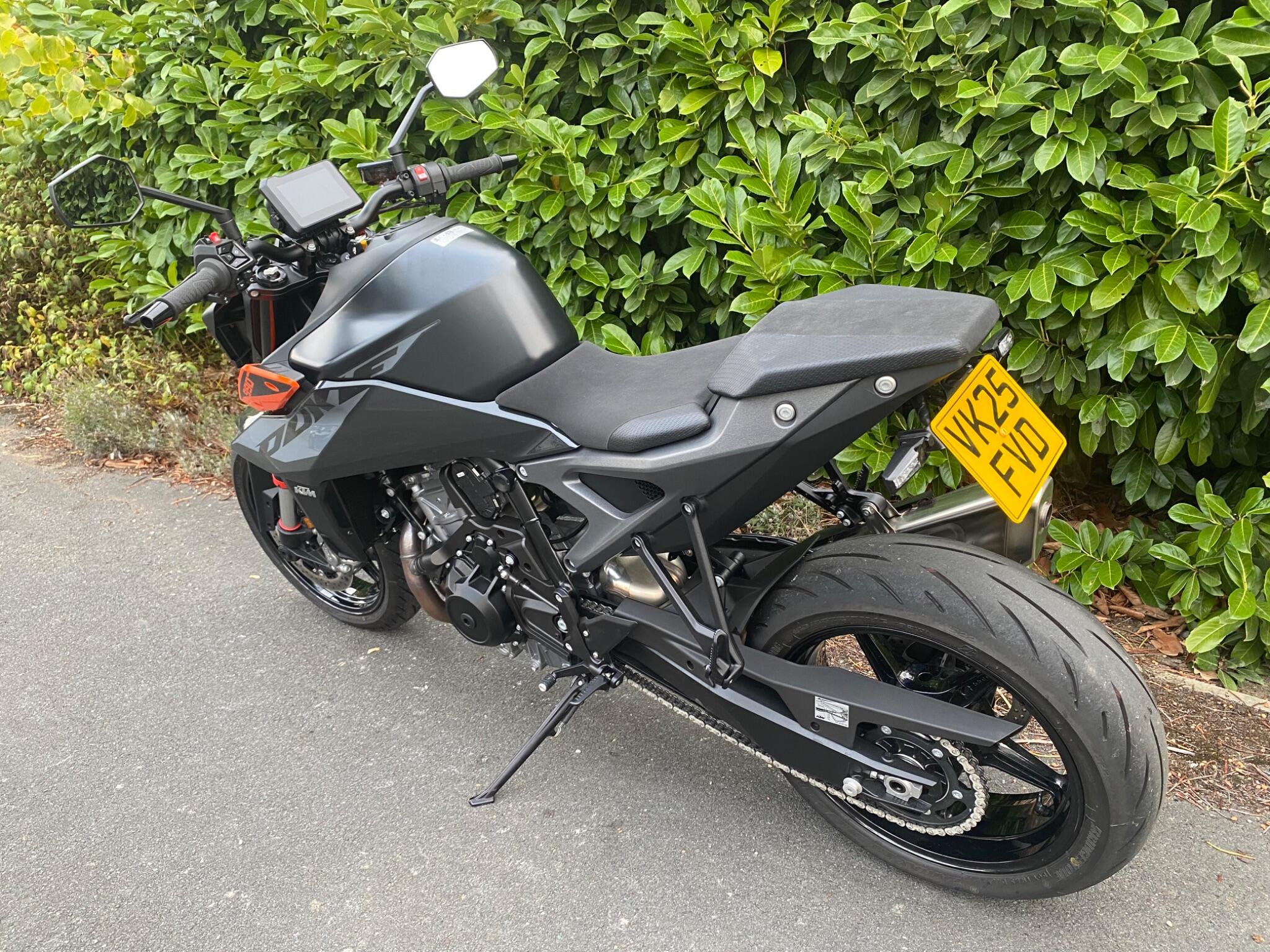 2025 25 Reg KTM 990 Duke